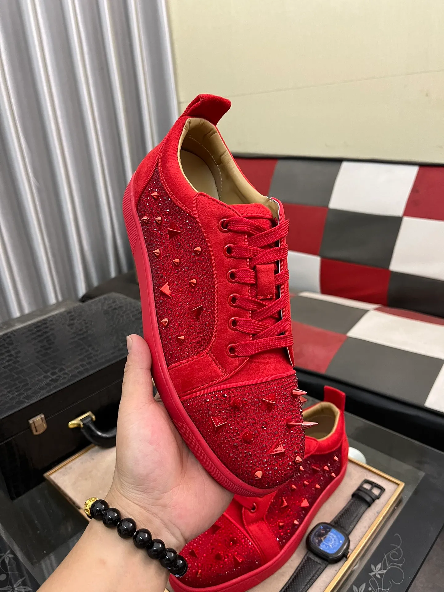 Men's shoes 💰480⌚️⌚️christian louboutin (CL red sole shoes) counter hot diamond series, casual sneakers 📢 📢 📢 Exclusive hot style release🎈🎈💪Movable latex feet👻Finished outsole line [Deyi] Global supply😝 [Top version]: Original imported cowhide upper, top original leather lining, original open-molded TPU outsole, original 1:1 detail processing, original shoe last, large number of ready-made code numbers: 38-44